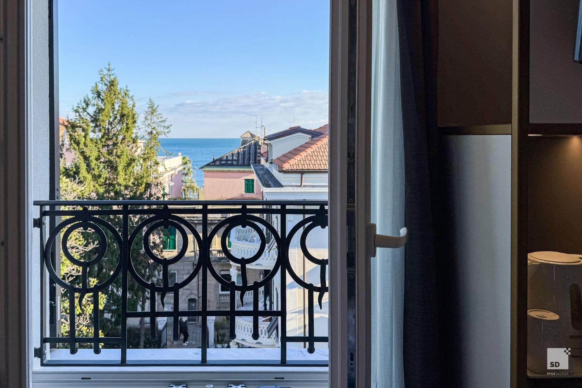 Hotel Villa Elena Varazze Exterior photo